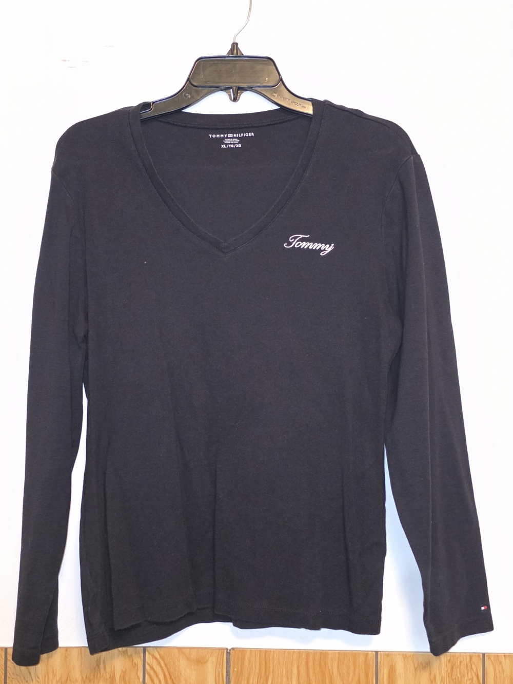 Tommy Hilfiger Black V‑Neck Long Sleeve Tee with Script Logo